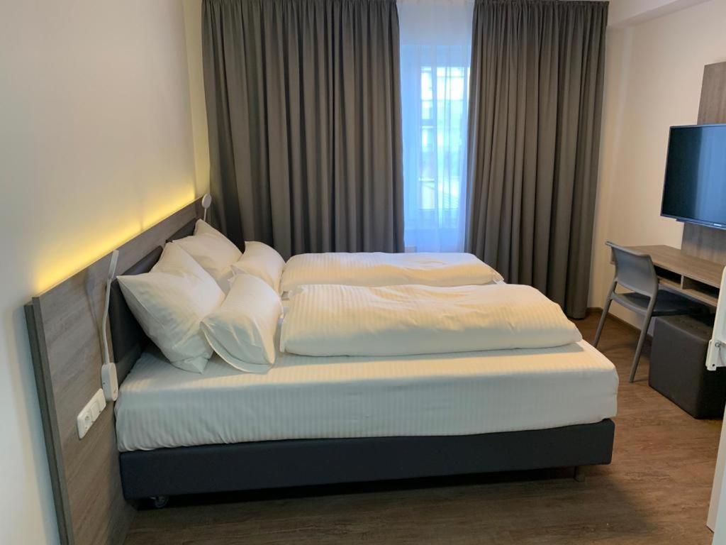 Aparthotel Aegi 3*